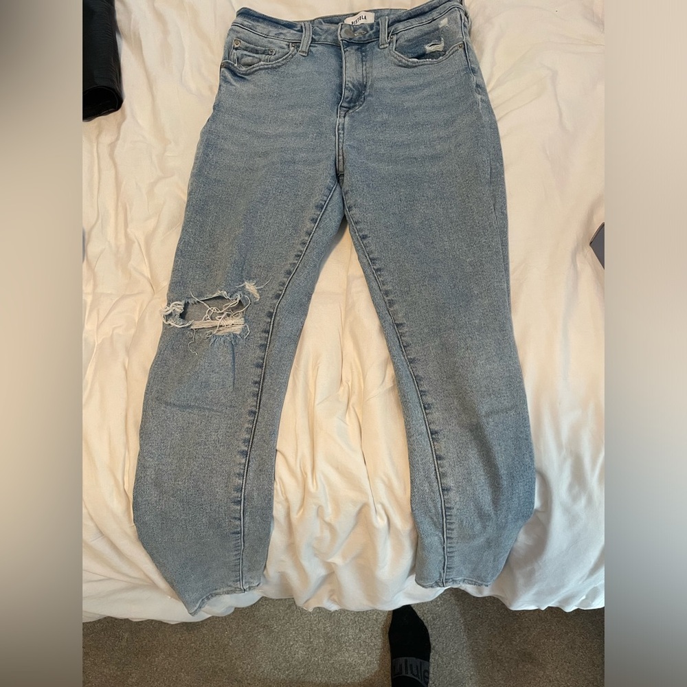 Pistols jeans, no flaws!
